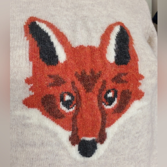 Wool Fox Sweater - Picture 4 of 9